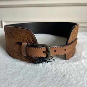 Genicci Brown Leather Waist Belt